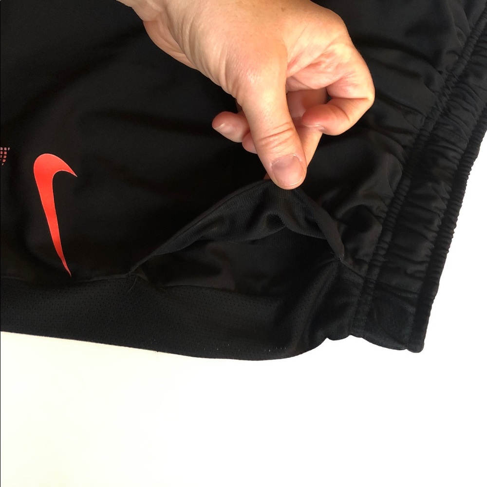 Nike athletic shorts - Picture 3 of 6